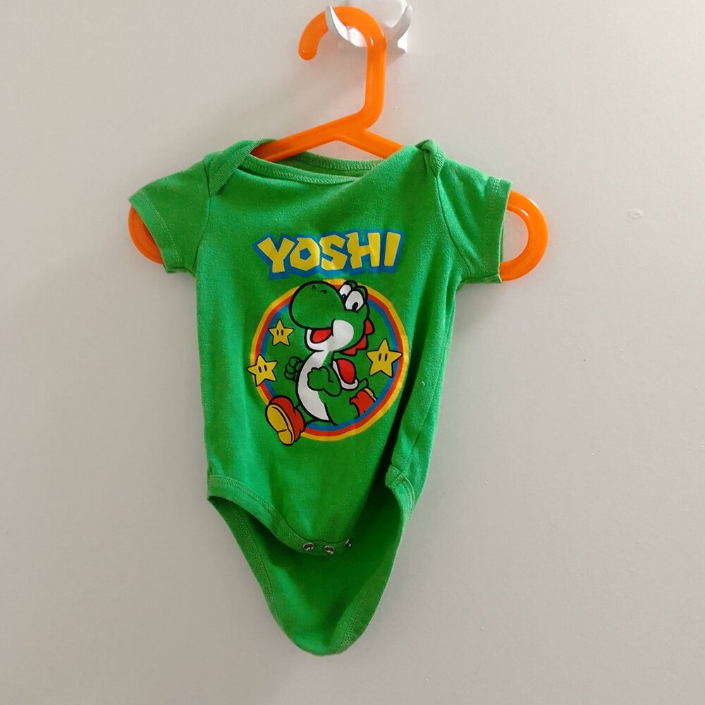 'Super Mario" Yoshi, Short Sleeved, Baby Boy Onesie
